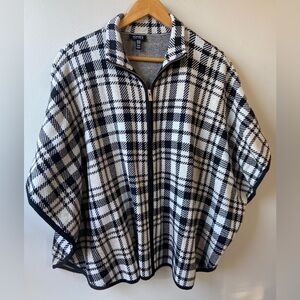 Jones New York plaid poncho